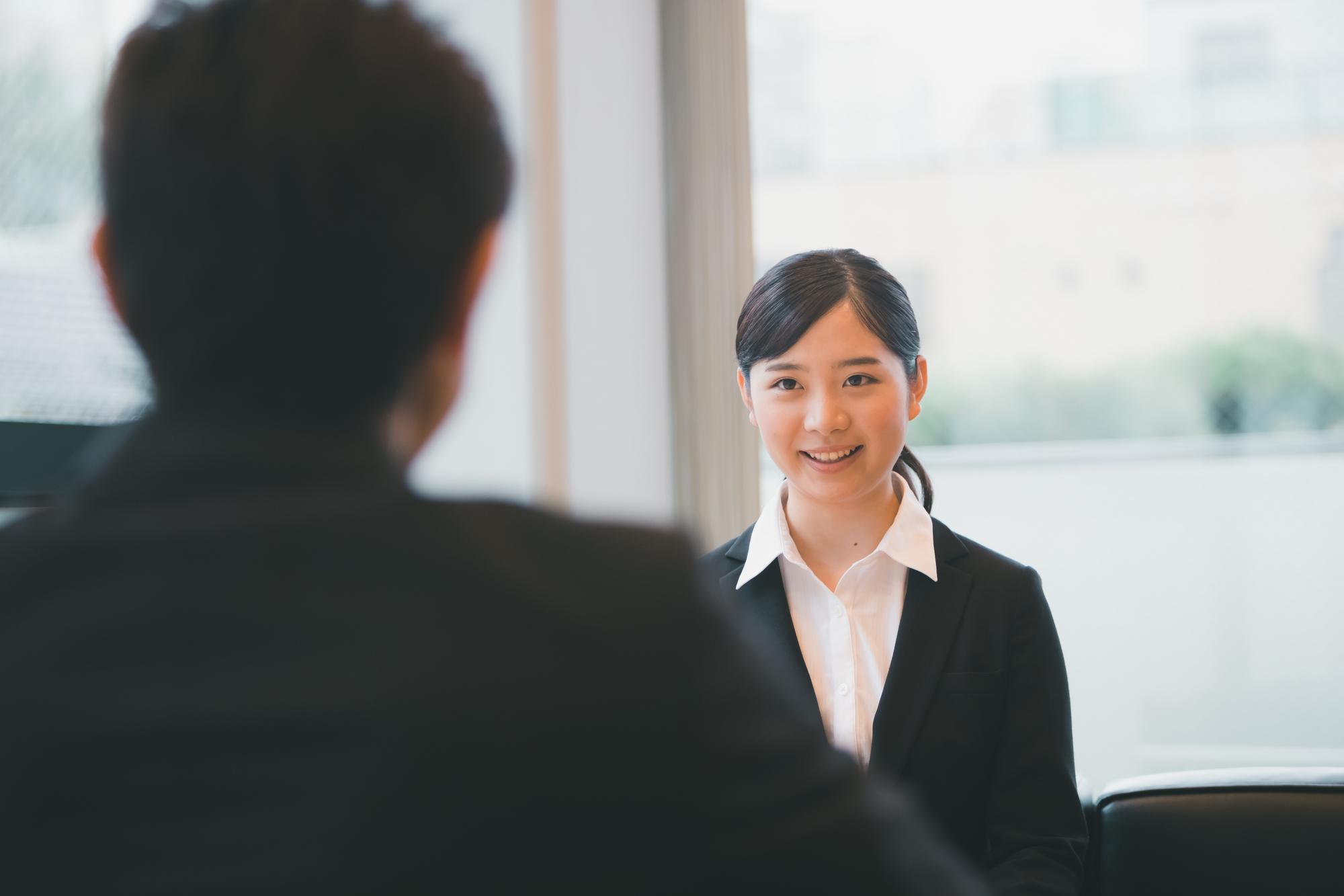 新卒　履歴書　バイト歴