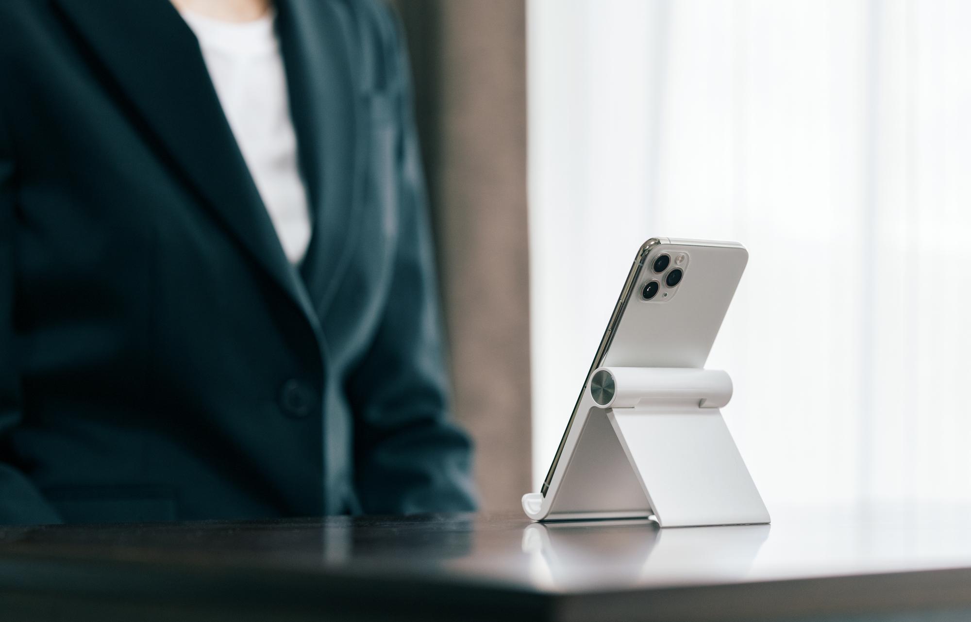 オンライン面接　服装