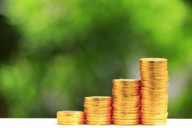 女性 年収 上げ方