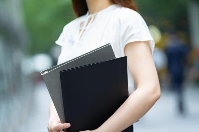 人材派遣会社とハローワークの違い